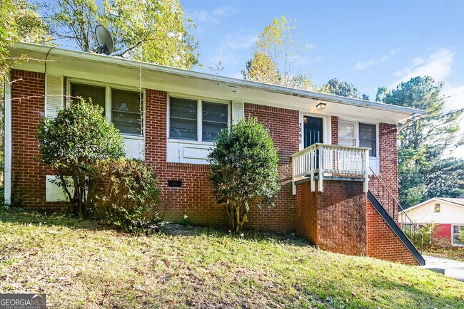 Building Photo - 3990 Rutgers Dr SW