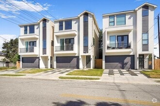 Building Photo - 1611 Shelby St