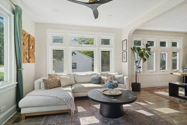 Building Photo - 114 Harrison St