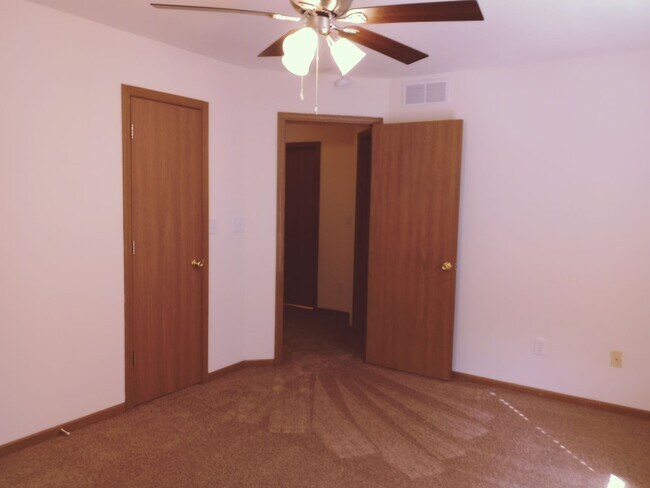 Building Photo - 5708-5710 Canaveral Drive
