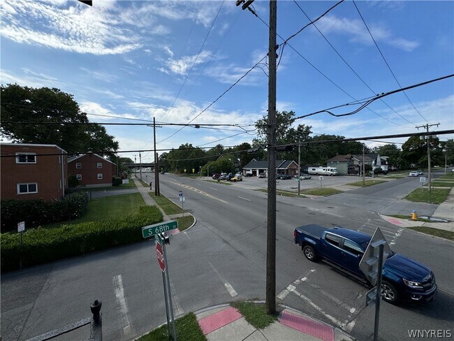 Building Photo - 6801 Buffalo Ave