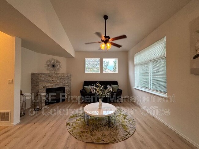 Building Photo - 6484 Silver Mesa Dr