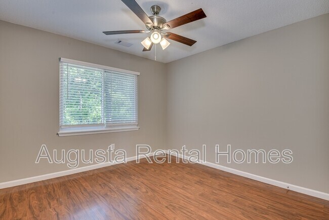 Building Photo - 4912 Cavan Pl