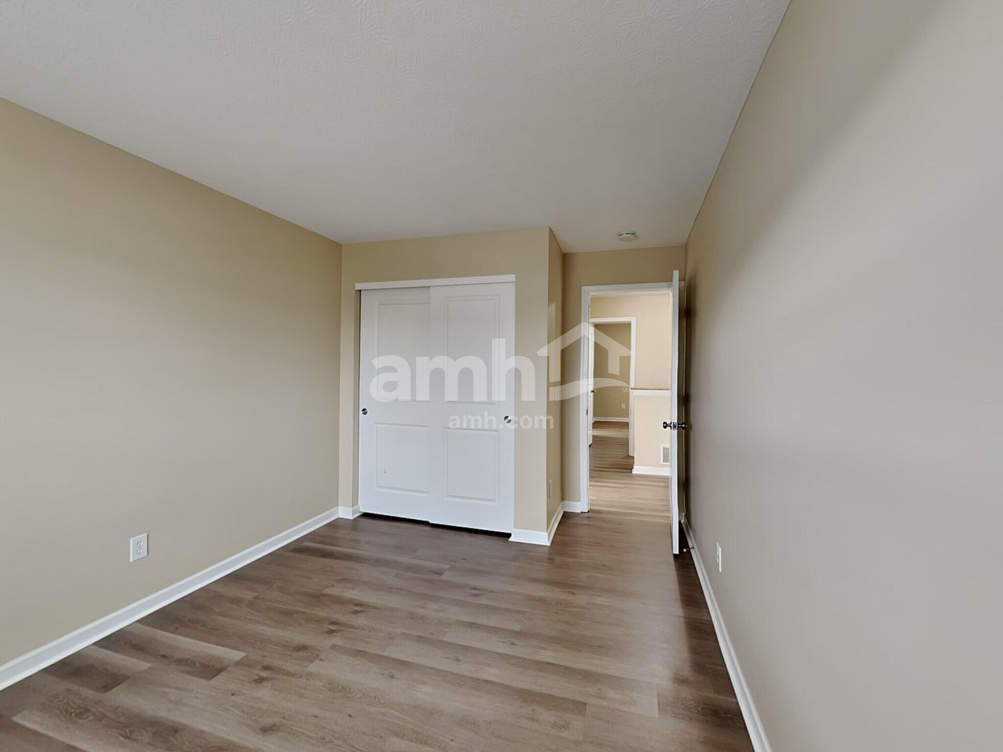 Building Photo - 583 Virginia St