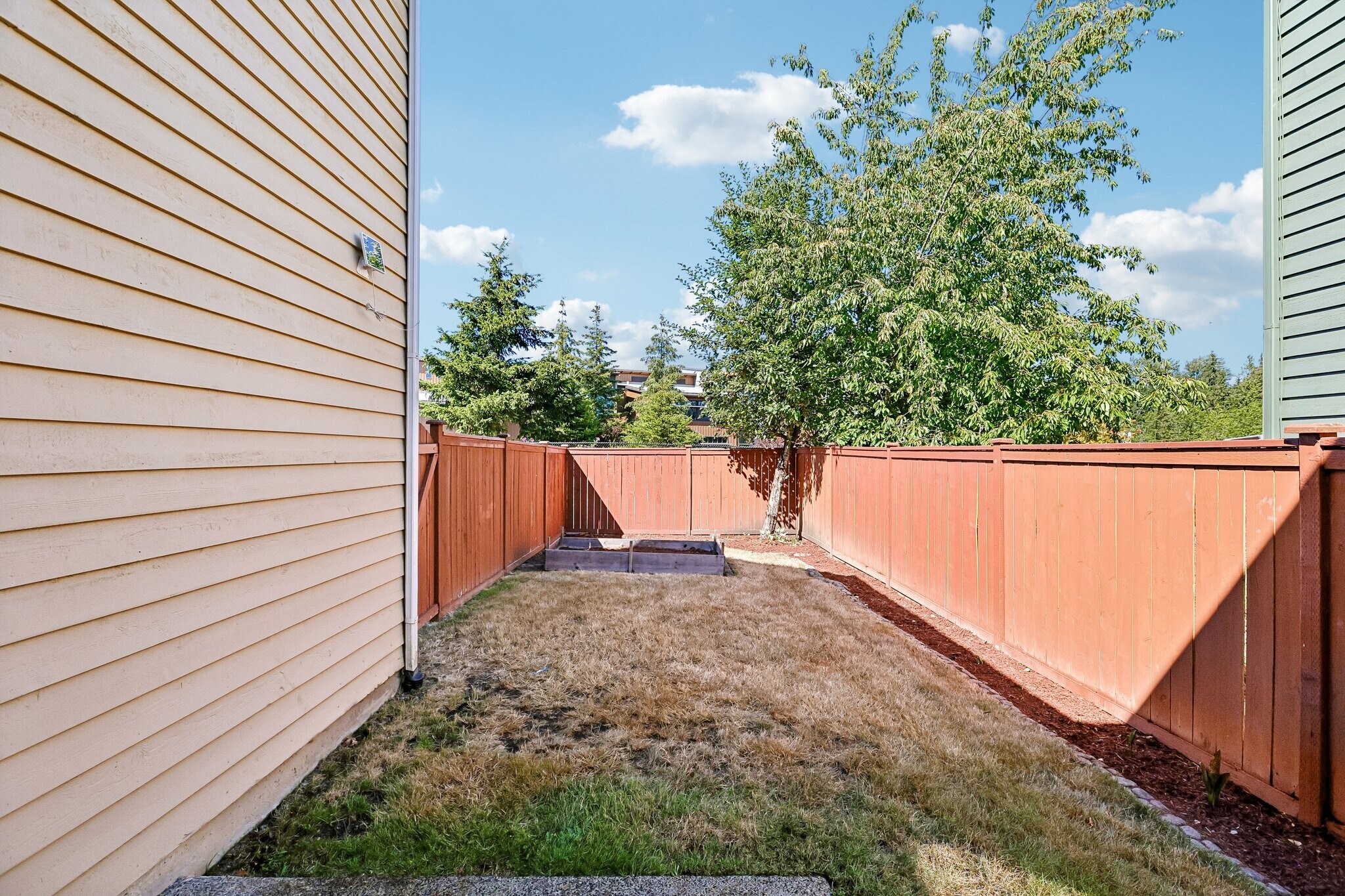 Building Photo - 22754 NE 94th Way