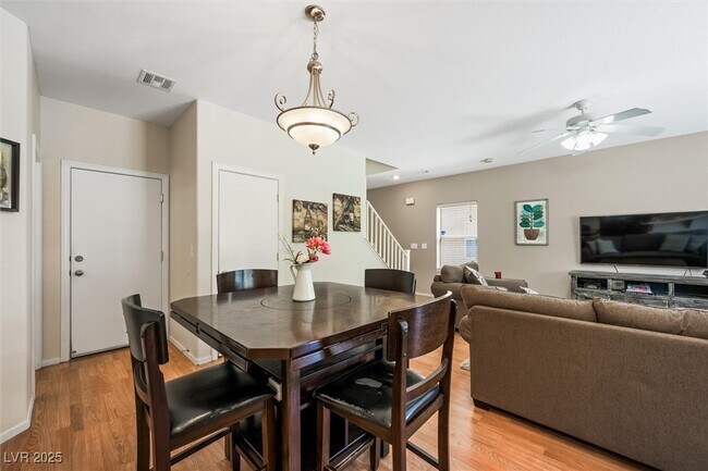 Building Photo - 10389 Calypso Cave St