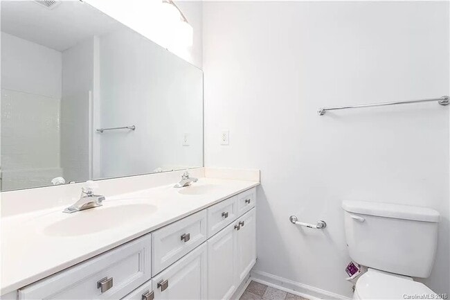 Building Photo - 3715 Melrose Cottage Dr