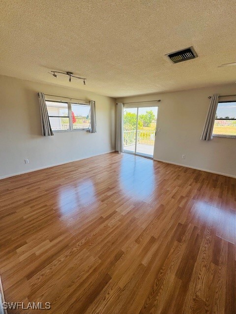 Building Photo - 5917 Littlestone Ct