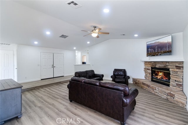 Building Photo - 64109 Doral Dr