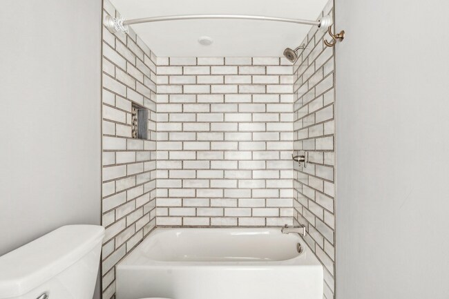 Building Photo - 1900 N 4th St