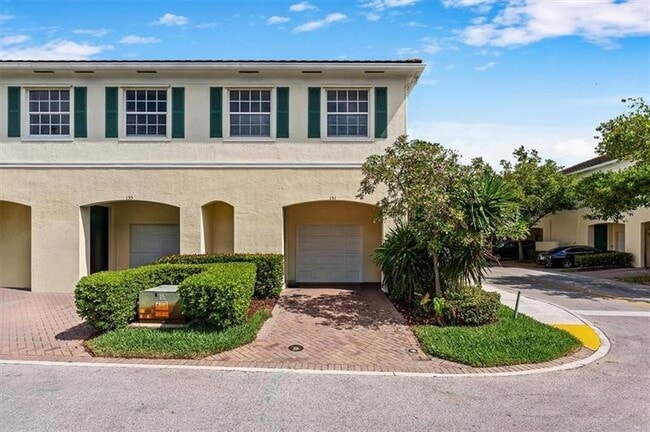 Building Photo - 151 SW 7th Ct