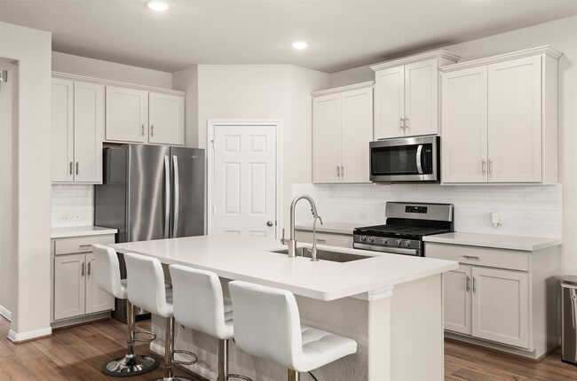 Building Photo - 14314 Lunan Dr