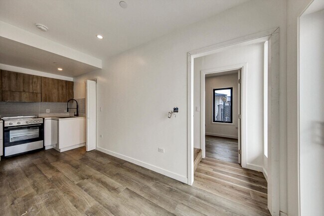 Building Photo - ONE MONTH FREE!! BRAND NEW CONSTRUCTION!! ...