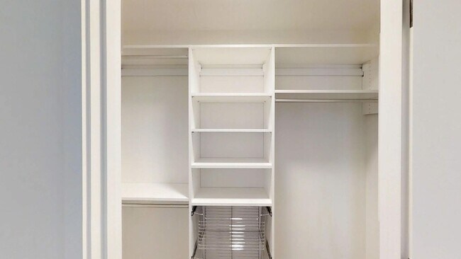 Building Photo - 345 Harrison Ave