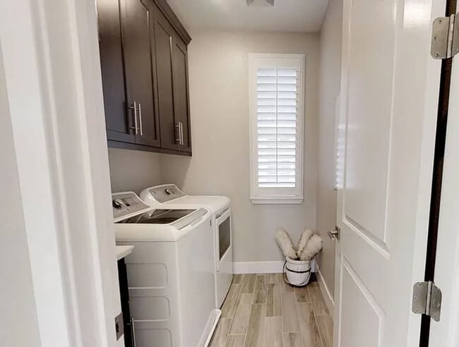 Building Photo - 3009 Shorebird Pl