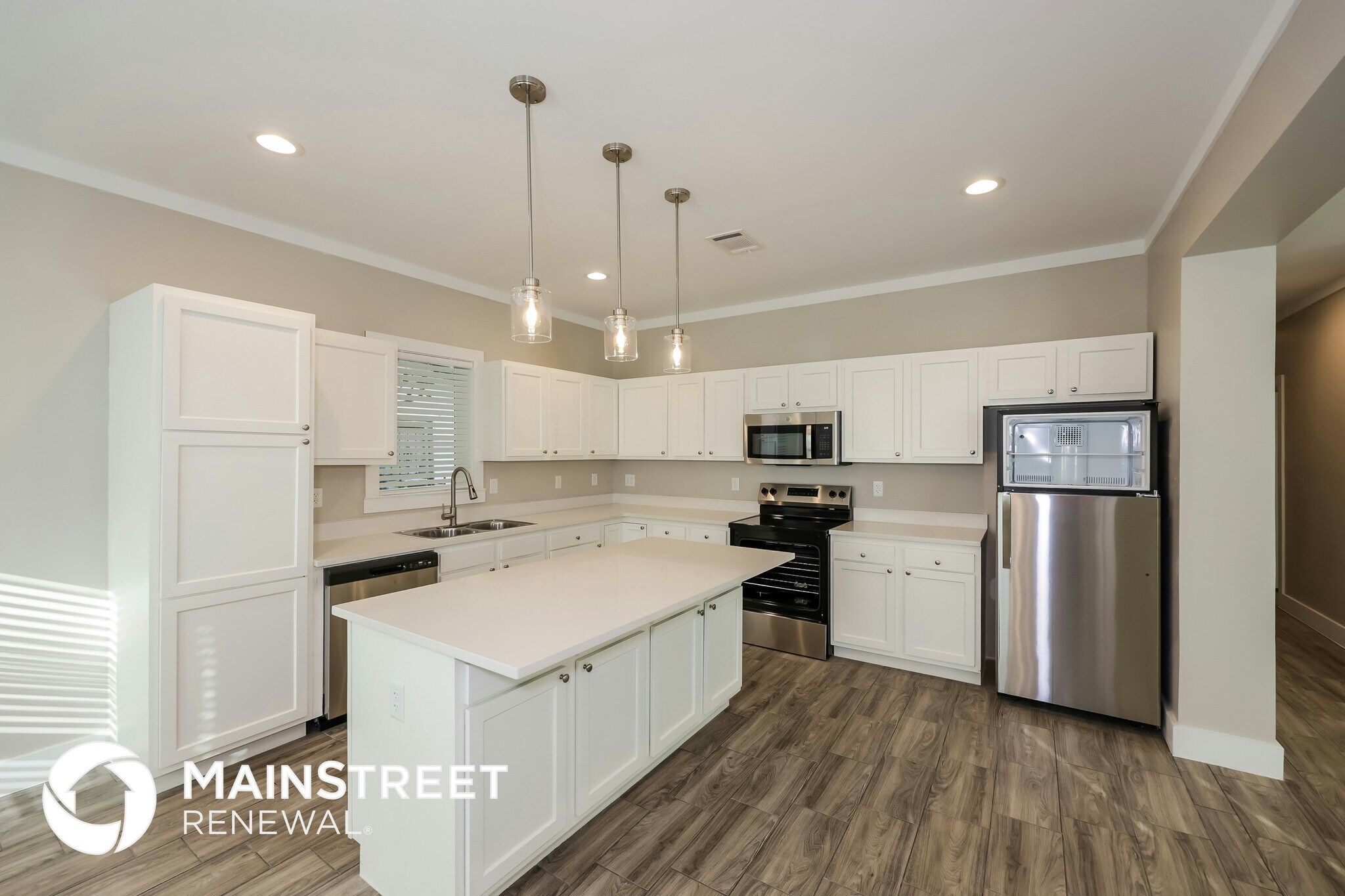 Building Photo - 3530 Cauthorn Dr