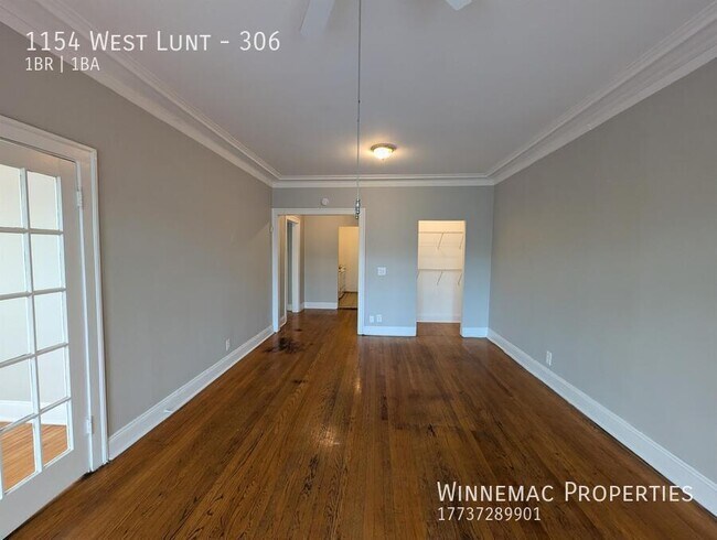 Building Photo - 1154 West Lunt-306