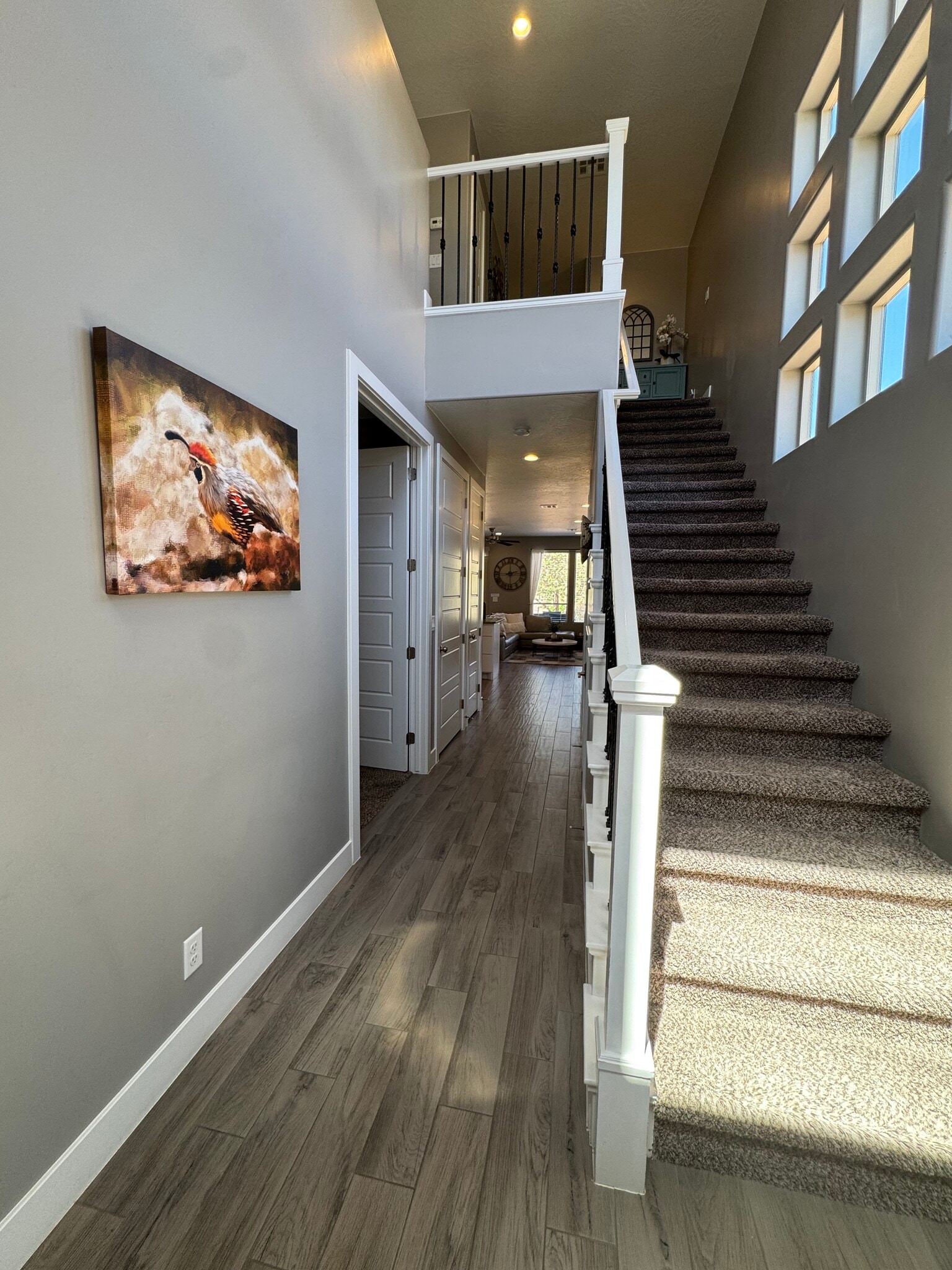 Building Photo - 1610 W Canyon Tree Dr
