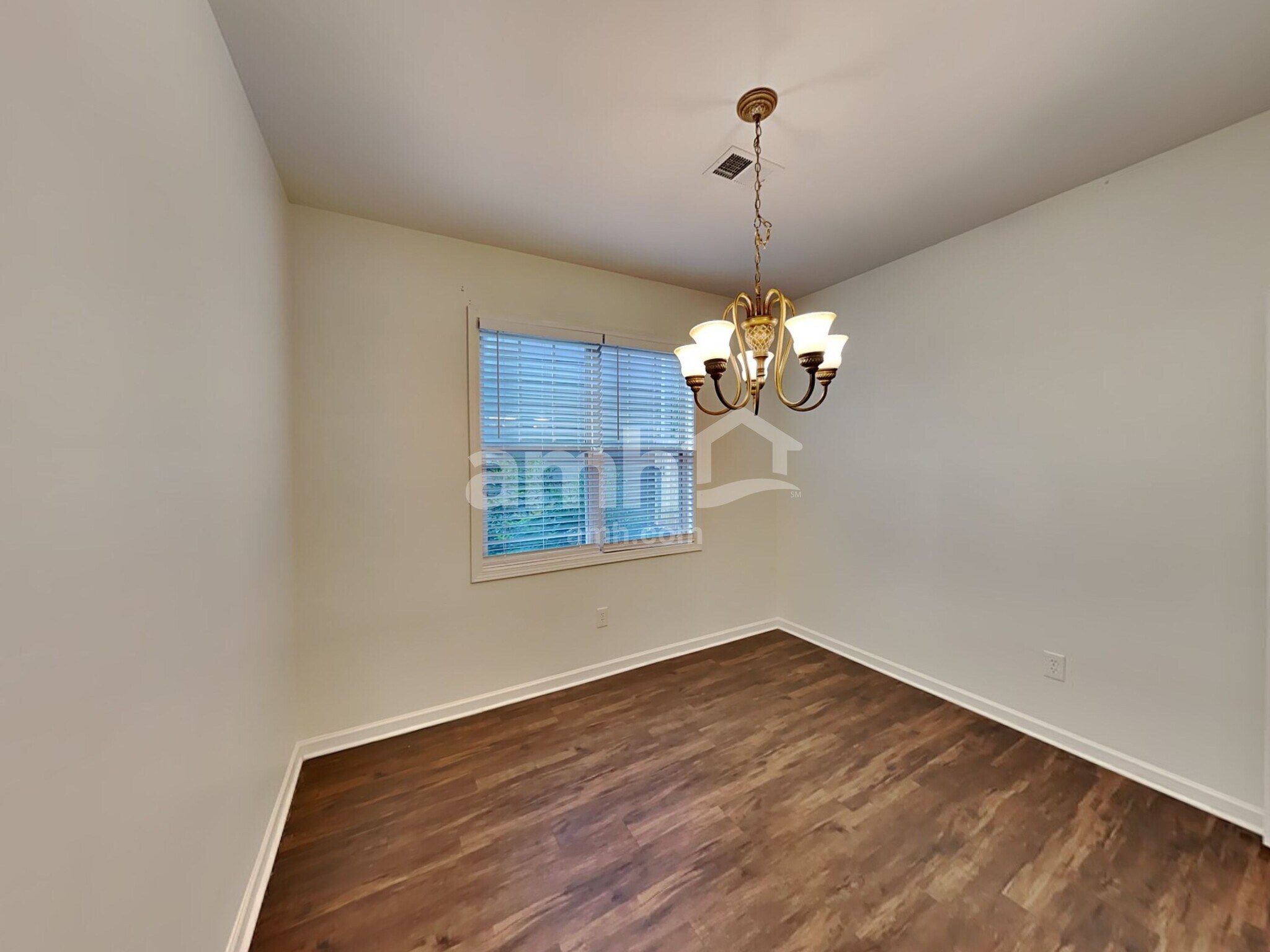 Building Photo - 308 Downing Creek Trl