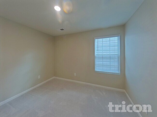 Building Photo - 1262 Kilead Ct