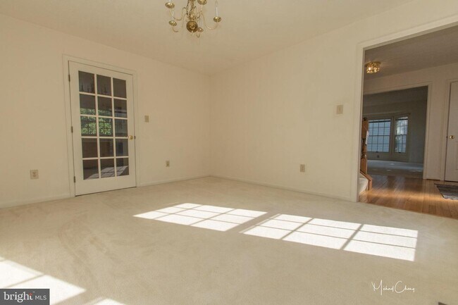 Building Photo - 14114 Silent Wood Way