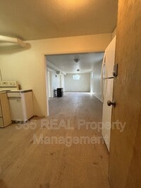 Building Photo - 2700 7th Ave