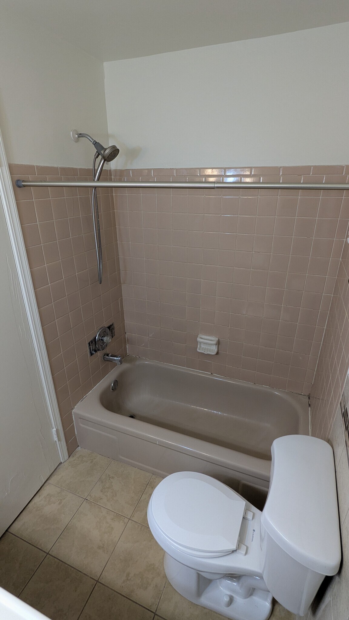 2nd Bathroom - 1718 Redwood Ct