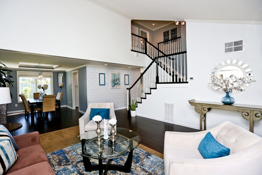 Building Photo - 3088 Sombrero Cir