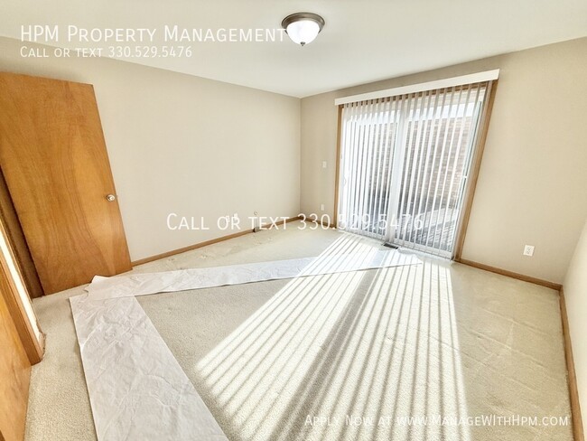 Building Photo - 7145 Starcliff Ave NW