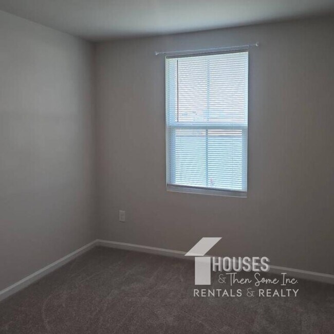 Building Photo - 1512 Purrington Ln