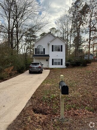 Building Photo - 2615 Impala Drive