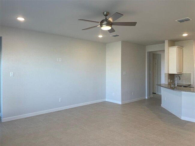 Building Photo - 9122 Brixham Dr