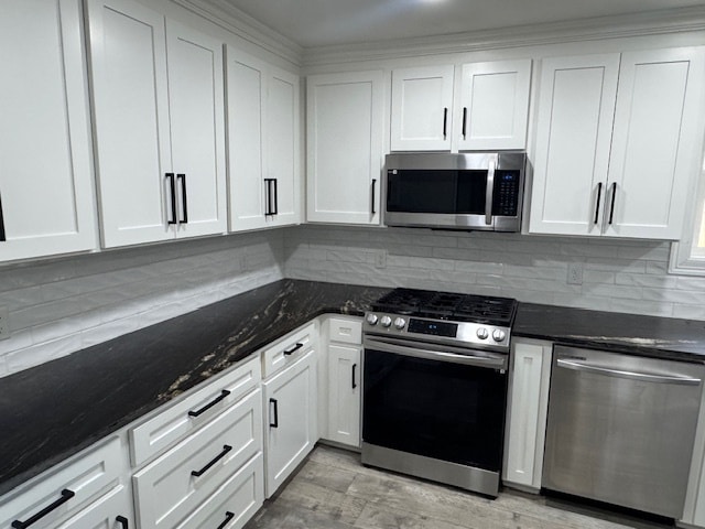 Building Photo - 420 Waller Ave