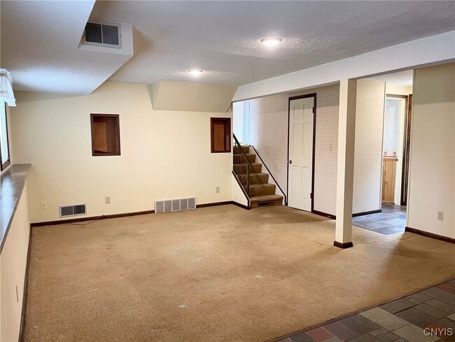 Building Photo - 17 Juneberry Ln