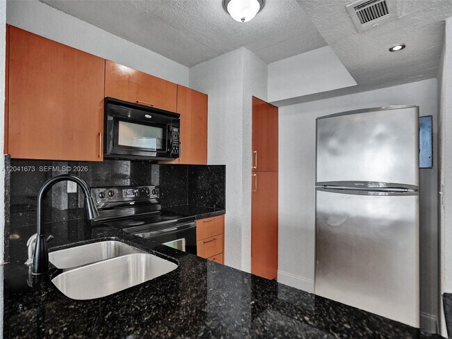 Building Photo - 6705 NW 169th St