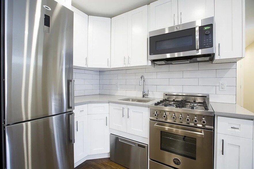 Building Photo - 99 Suffolk St