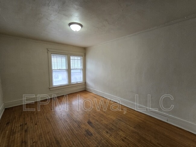 Building Photo - 118 1/2 Harrison Street