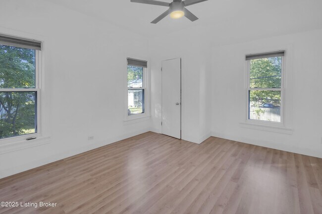 Building Photo - 120 E Ashland Ave