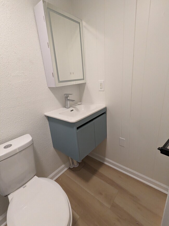 Building Photo - 2710 McKeige Dr