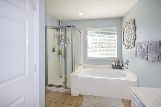 Building Photo - 17639 Olympic Park Ln