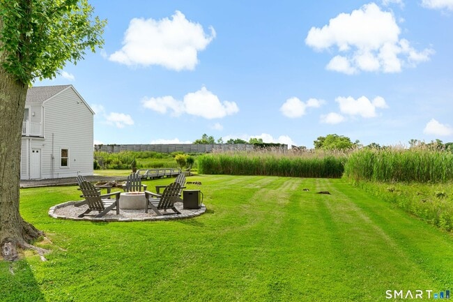 Building Photo - 1016 Fairfield Beach Rd