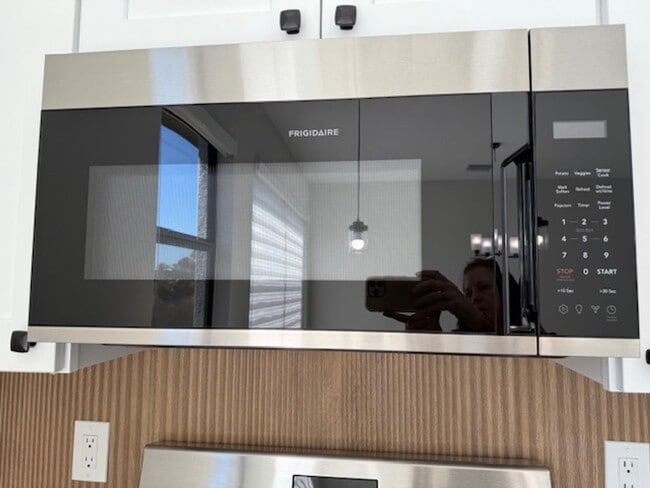 Building Photo - Brand-New 3-Bedroom Home for Rent in Lehigh Acres – Modern Design + Special Offer!