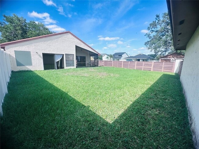 Building Photo - 6256 Gardenview Ct