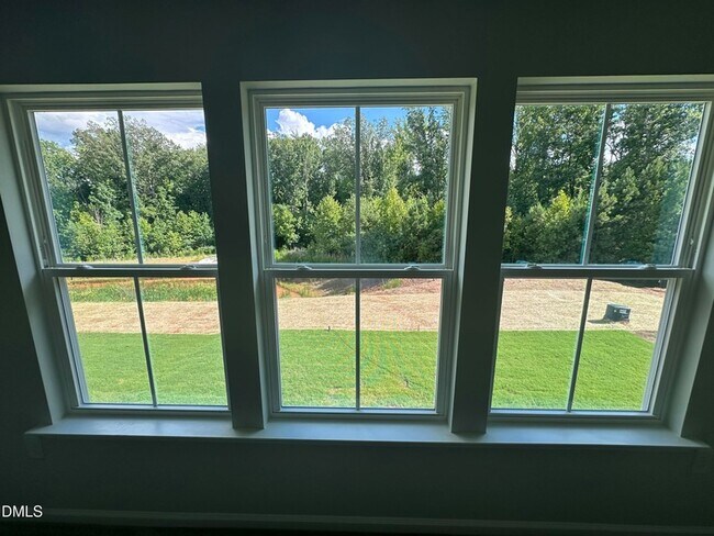 Building Photo - 531 Glen Clova Dr