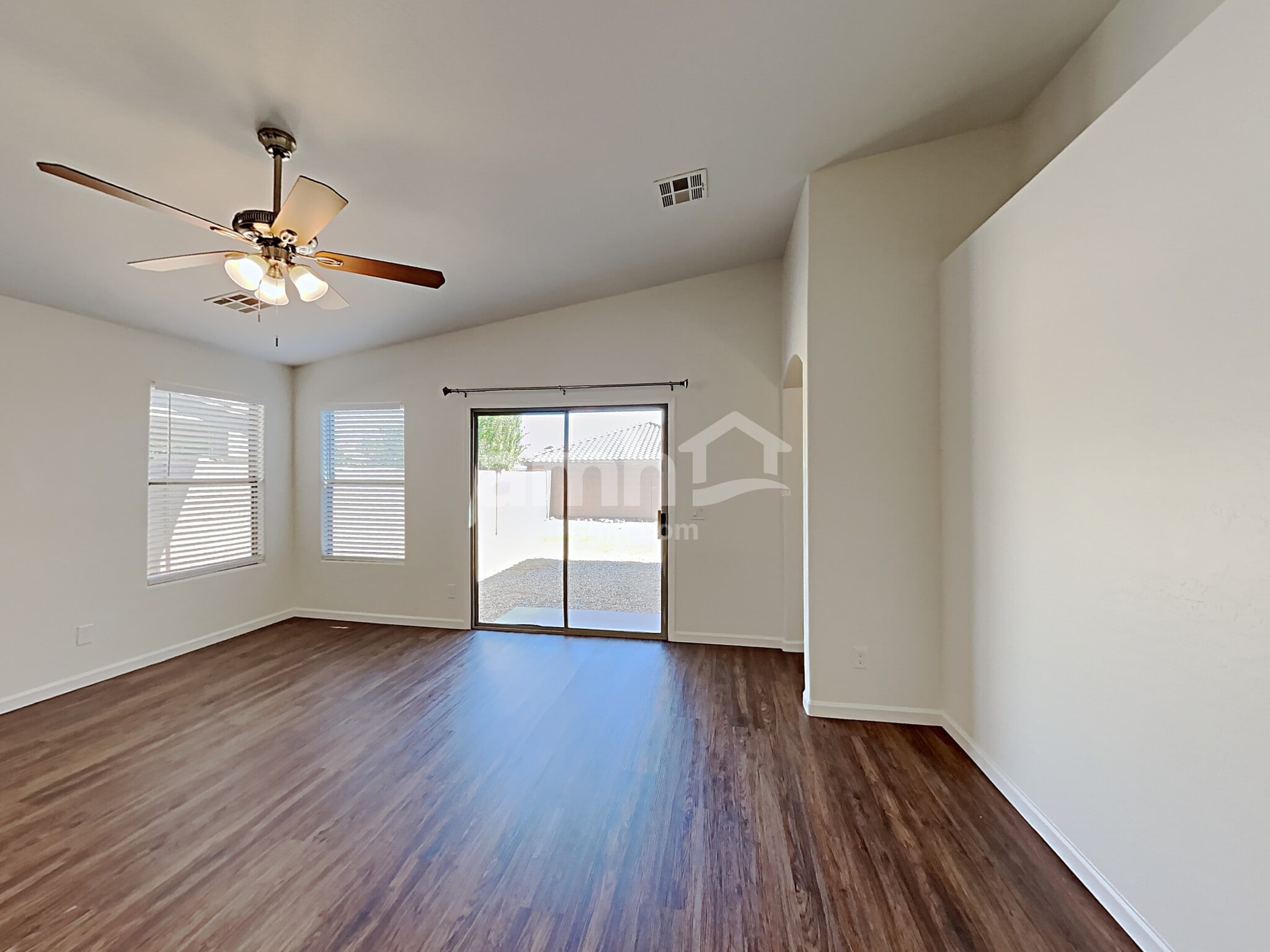 Building Photo - 17211 W Watkins St