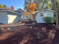 Building Photo - Rincon Valley Three Bedroom Home