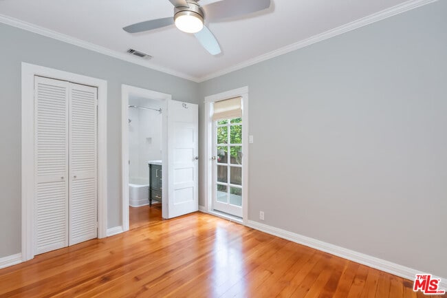 Building Photo - 9980 Braddock Dr