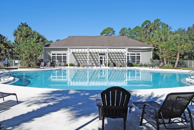 Building Photo - 31183 Paradise Commons