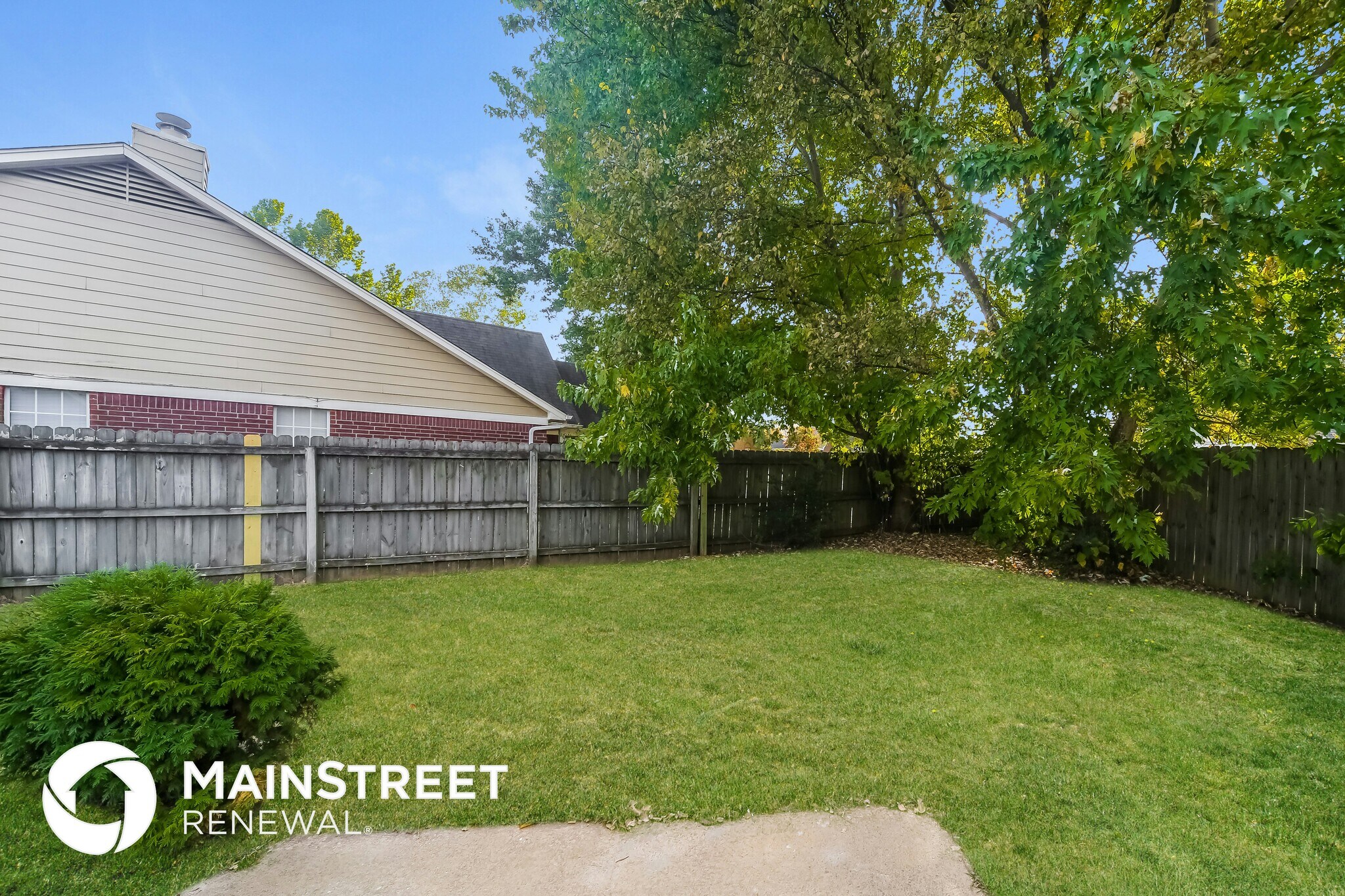 Building Photo - 215 Guthrie Dr