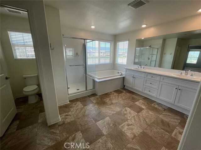 Building Photo - 16396 Rosa Linda Ln